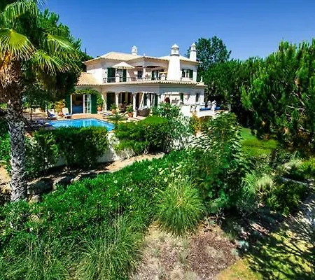 فيلة Sleeps 10 Pool Air Con Wifi فالي دو لوبو
